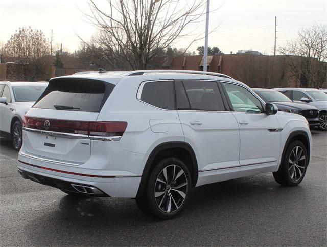 new 2025 Volkswagen Atlas car, priced at $53,307