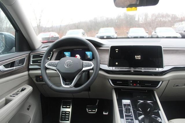 new 2025 Volkswagen Atlas car, priced at $53,466