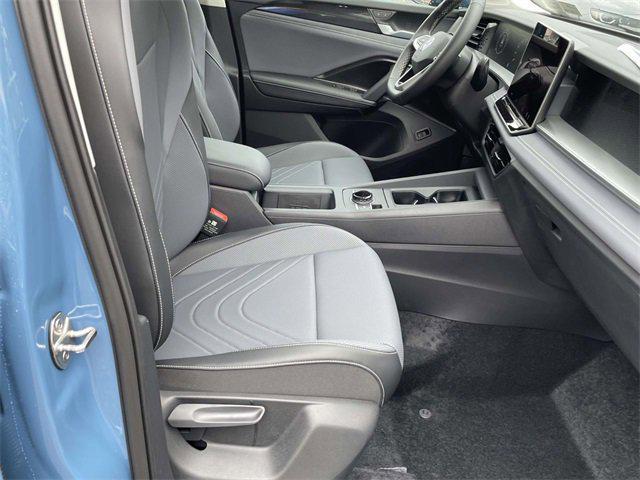 new 2025 Volkswagen Tiguan car, priced at $35,846