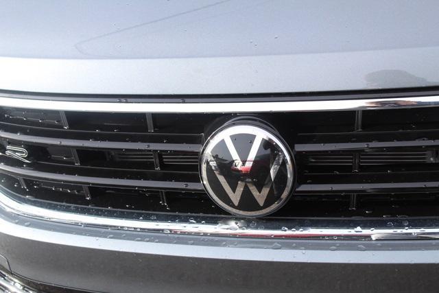 new 2024 Volkswagen Tiguan car, priced at $34,027