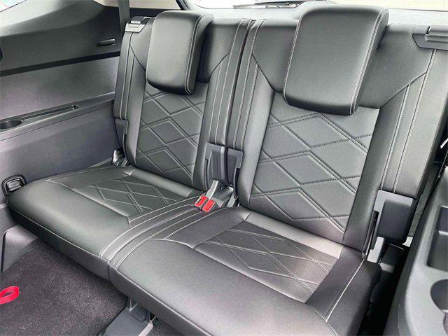 used 2025 Volkswagen Atlas car, priced at $37,498