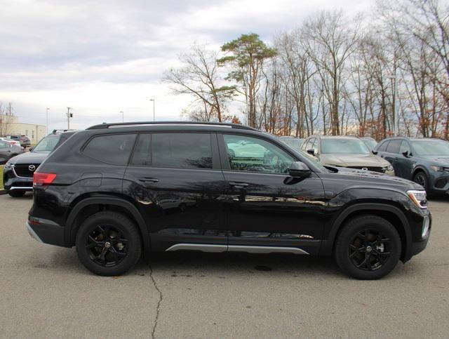 new 2024 Volkswagen Atlas car, priced at $47,376