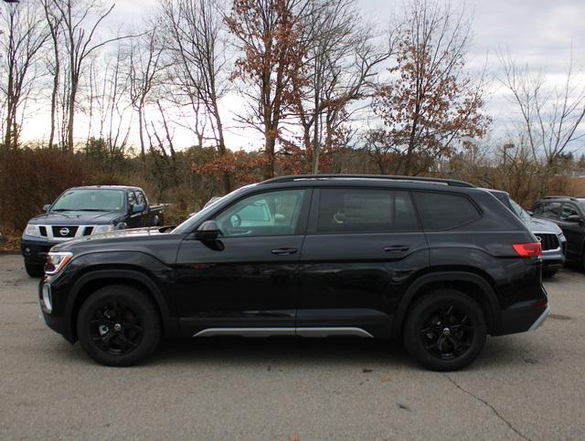 new 2024 Volkswagen Atlas car, priced at $47,376