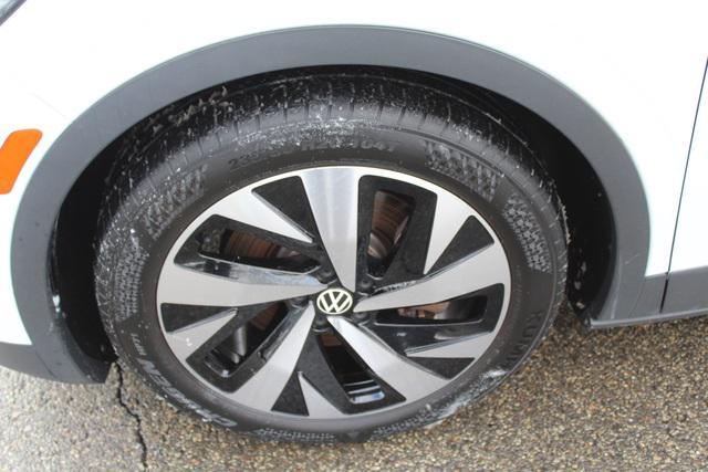 used 2021 Volkswagen ID.4 car, priced at $20,366