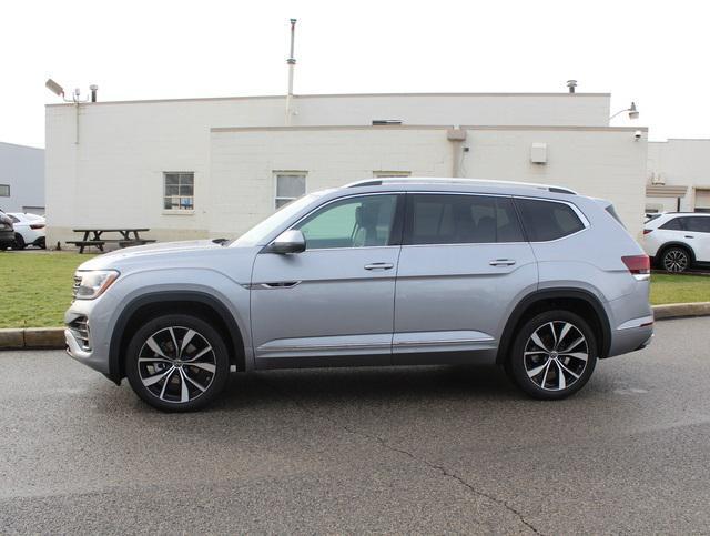 new 2025 Volkswagen Atlas car, priced at $53,199