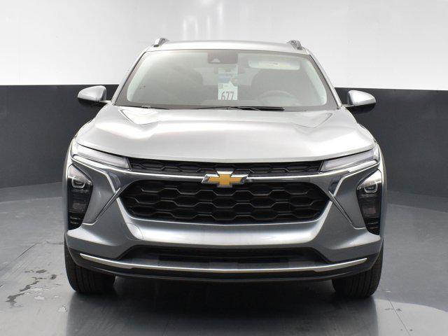 new 2025 Chevrolet Trax car, priced at $24,025