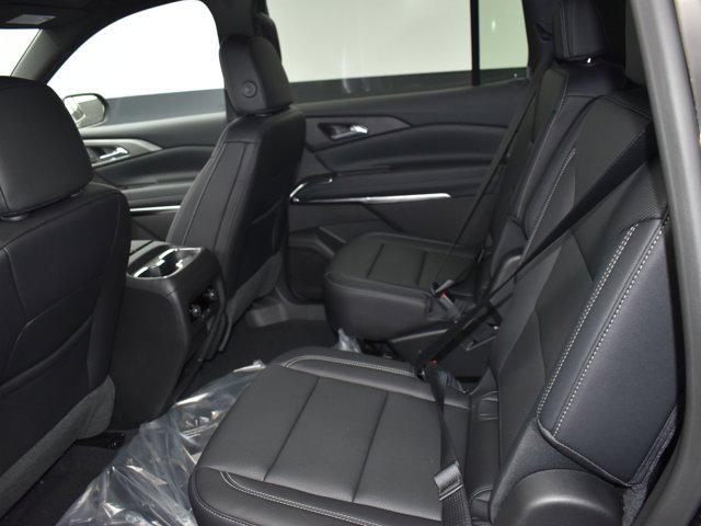 new 2025 Chevrolet Traverse car, priced at $46,020