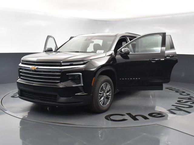 new 2025 Chevrolet Traverse car, priced at $46,020