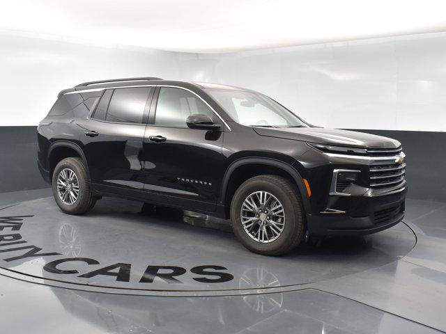 new 2025 Chevrolet Traverse car, priced at $46,020