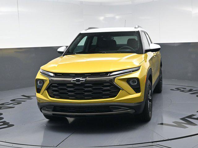 new 2025 Chevrolet TrailBlazer car, priced at $29,403