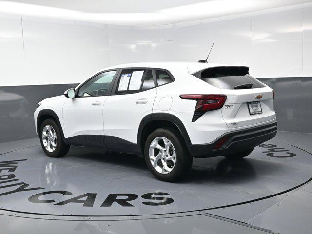 used 2024 Chevrolet Trax car, priced at $22,977