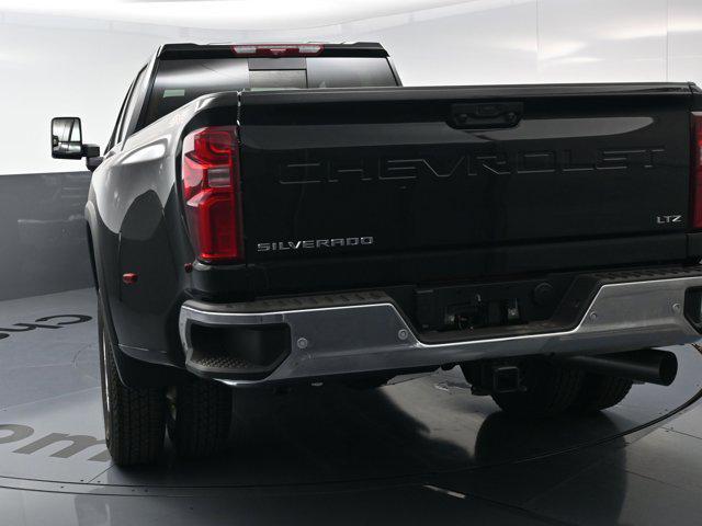 new 2026 Chevrolet Silverado 3500 car, priced at $80,618