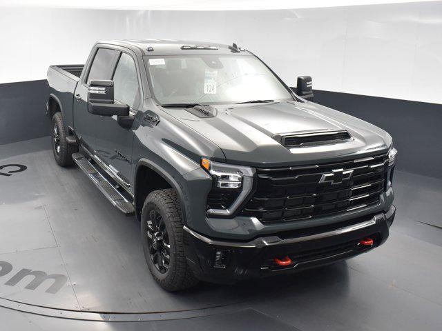 new 2025 Chevrolet Silverado 2500 car, priced at $65,601