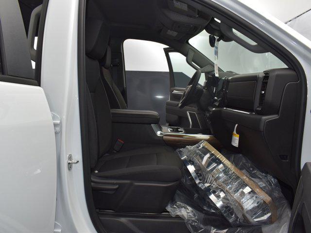 new 2025 Chevrolet Silverado 3500 car, priced at $75,996