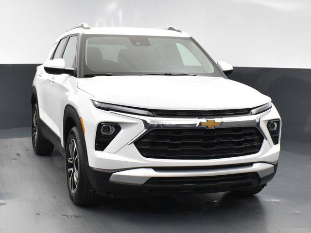 new 2025 Chevrolet TrailBlazer car, priced at $26,265