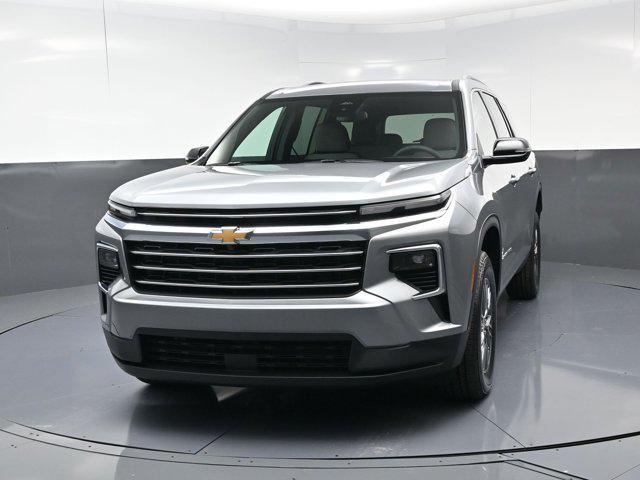 new 2026 Chevrolet Traverse car, priced at $45,160