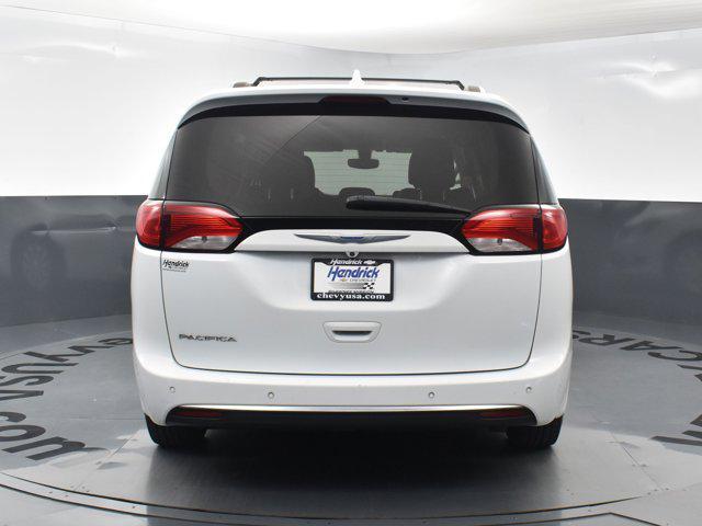used 2018 Chrysler Pacifica car, priced at $12,977