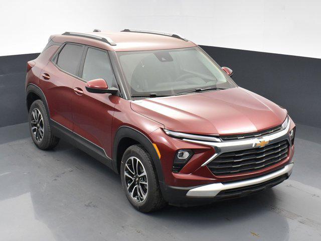 new 2025 Chevrolet TrailBlazer car, priced at $29,205