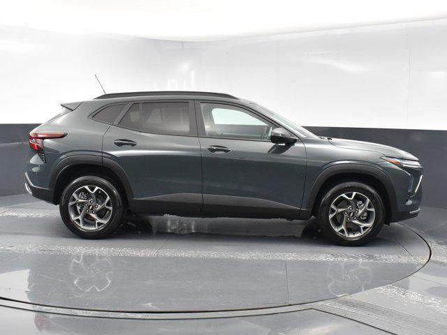 used 2025 Chevrolet Trax car, priced at $26,977