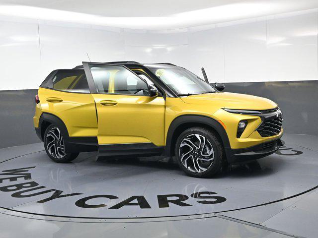 new 2025 Chevrolet TrailBlazer car, priced at $30,898