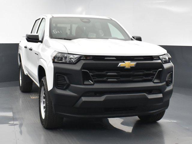 new 2024 Chevrolet Colorado car, priced at $33,315