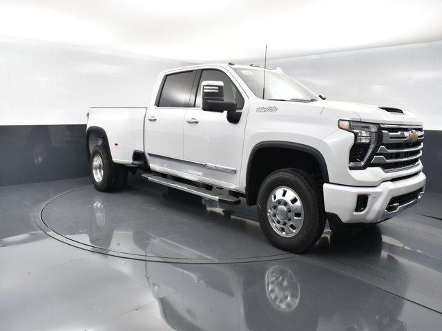 new 2025 Chevrolet Silverado 3500 car, priced at $91,945