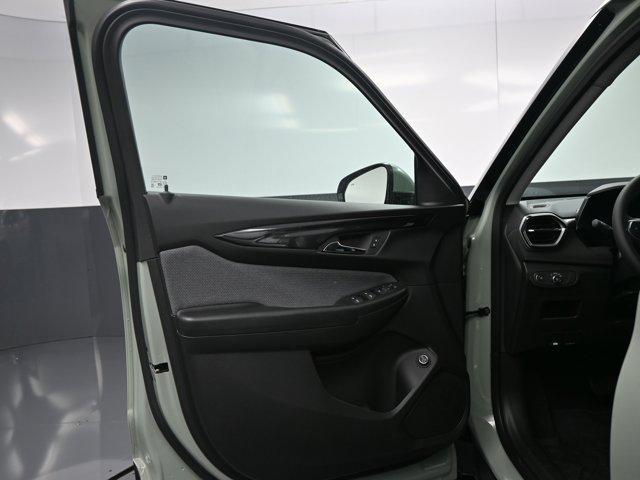 new 2026 Chevrolet TrailBlazer car, priced at $27,358