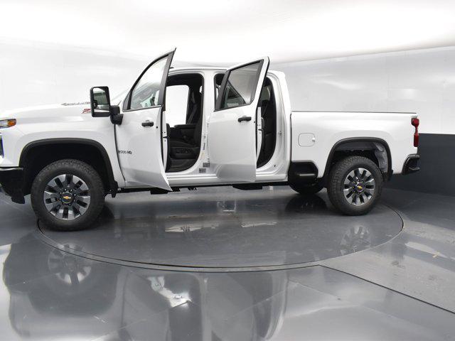 new 2025 Chevrolet Silverado 2500 car, priced at $58,620