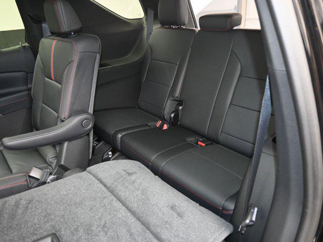 new 2026 Chevrolet Traverse car, priced at $56,198