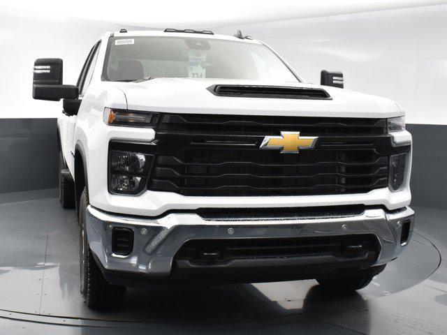 new 2025 Chevrolet Silverado 2500 car, priced at $55,505