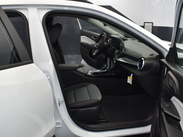 new 2025 Chevrolet Trax car, priced at $24,591