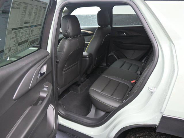 new 2025 Chevrolet TrailBlazer car, priced at $29,048