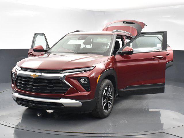 new 2025 Chevrolet TrailBlazer car, priced at $27,265