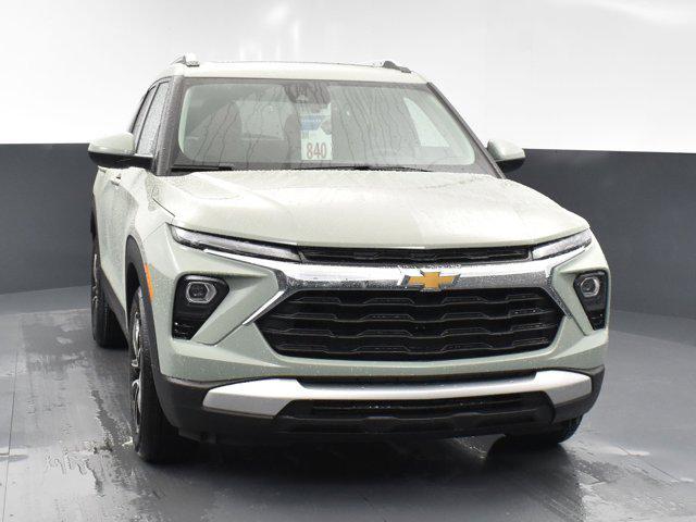 new 2025 Chevrolet TrailBlazer car, priced at $31,005