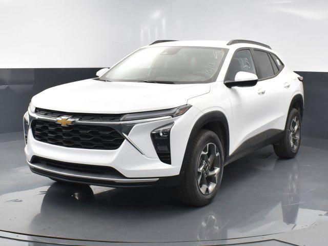 new 2025 Chevrolet Trax car, priced at $24,025