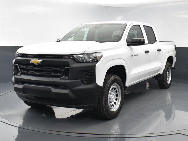 new 2024 Chevrolet Colorado car, priced at $33,315