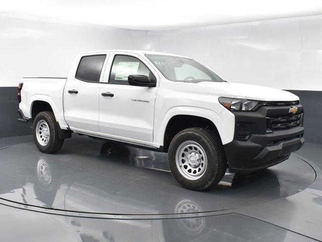 new 2024 Chevrolet Colorado car, priced at $33,315