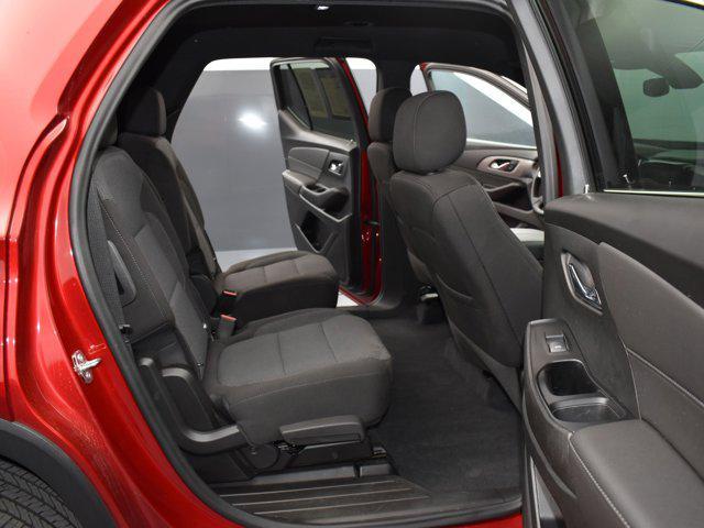 used 2023 Chevrolet Traverse car, priced at $35,977