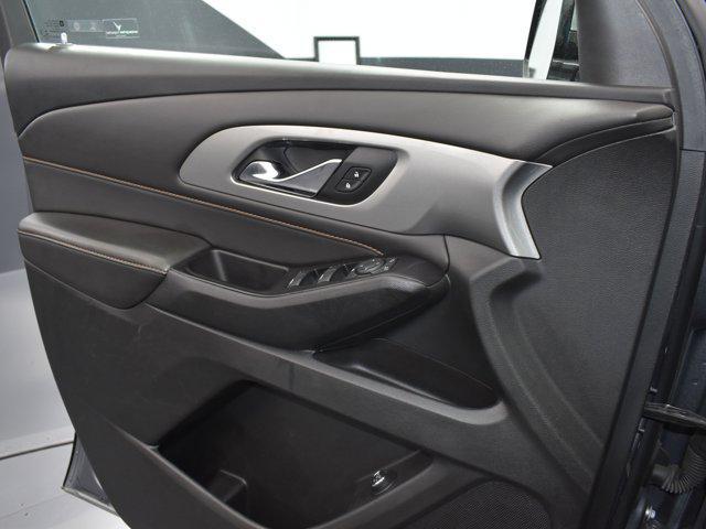 used 2020 Chevrolet Traverse car, priced at $33,977