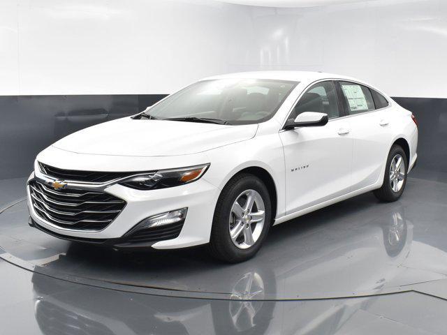 new 2024 Chevrolet Malibu car, priced at $24,280