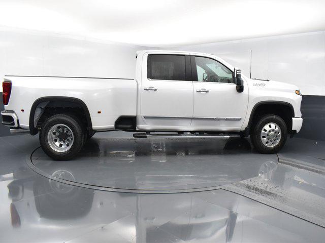 new 2025 Chevrolet Silverado 3500 car, priced at $91,945