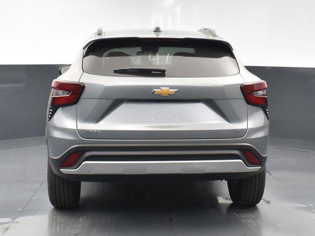 new 2025 Chevrolet Trax car, priced at $24,025