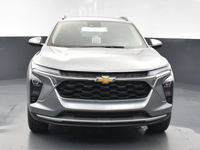 new 2025 Chevrolet Trax car, priced at $24,025