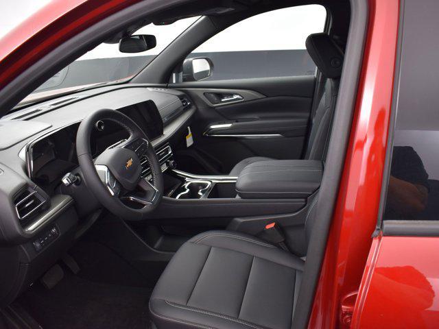 new 2025 Chevrolet Traverse car, priced at $43,136