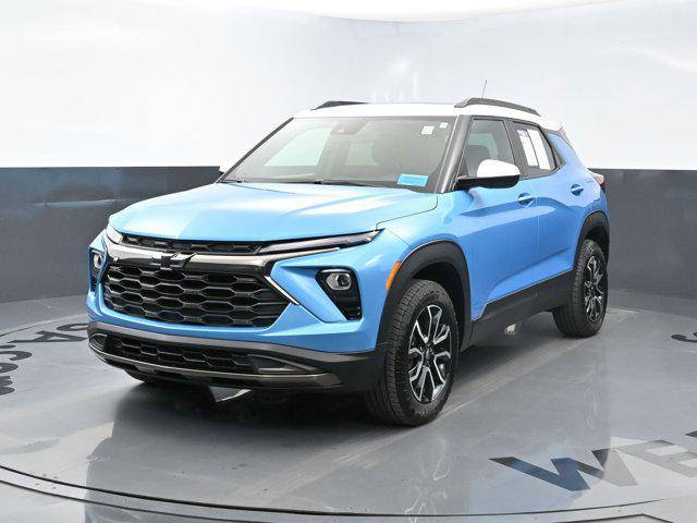 used 2025 Chevrolet TrailBlazer car, priced at $30,977