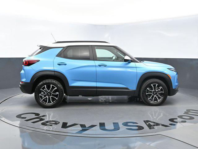 used 2025 Chevrolet TrailBlazer car, priced at $30,977