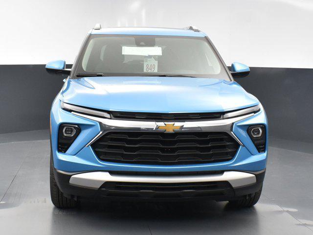 new 2025 Chevrolet TrailBlazer car, priced at $31,400