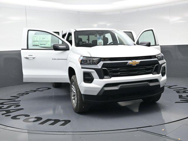new 2026 Chevrolet Colorado car, priced at $42,345