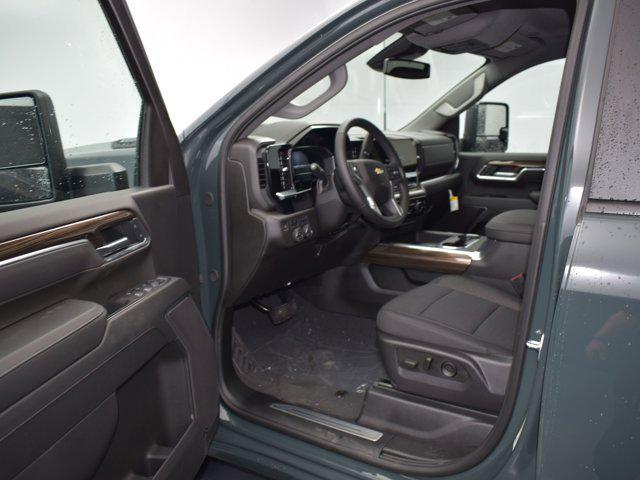 new 2025 Chevrolet Silverado 3500 car, priced at $78,035