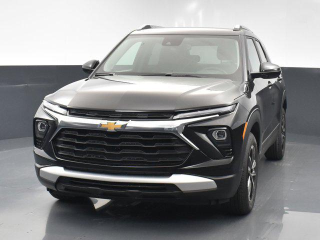 new 2025 Chevrolet TrailBlazer car, priced at $27,515